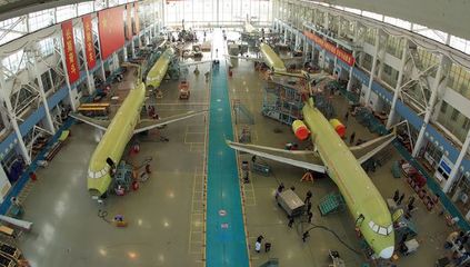 五一节商飞生产线“燃爆”,7架ARJ21同时总装显示中国航空制造业加速发展